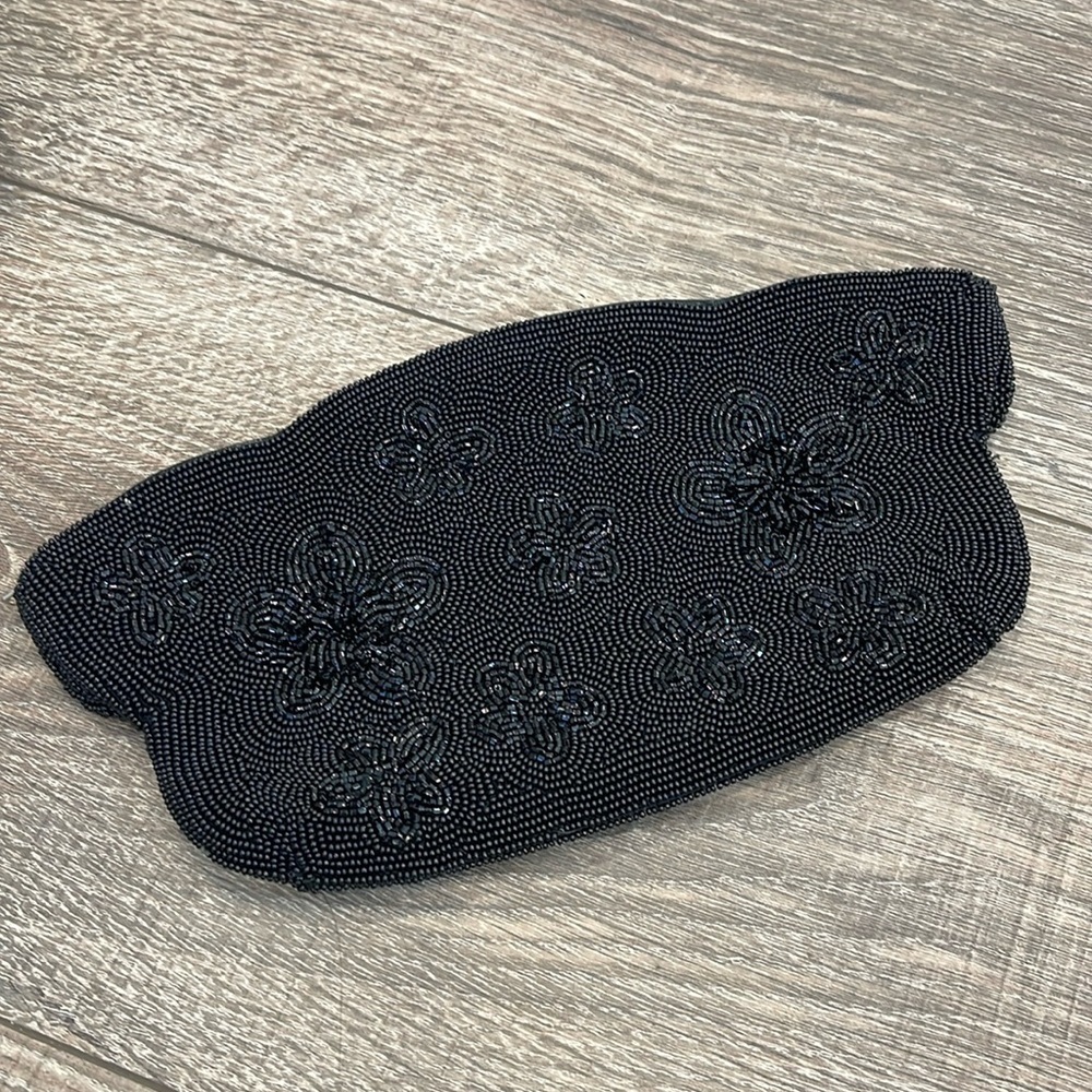 Vintage beaded clutch bag with zipper closure